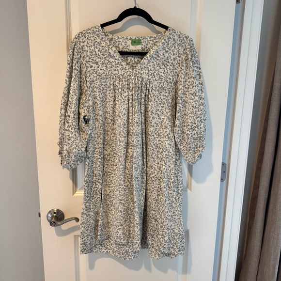 Mirth Belem V-Neck Mini Dress with Puff Sleeves | S - Picture 3 of 9